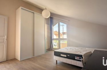 Apartment 2 rooms of 15 m² in Sainte-Geneviève-des-Bois (91700)