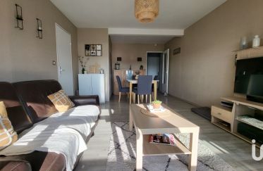 Apartment 3 rooms of 71 m² in Le Havre (76610)