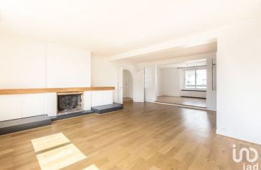 Appartement 5 pièces de 150 m² à Paris (75008)
