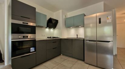 Apartment 3 rooms of 65 m² in Grenoble (38000)