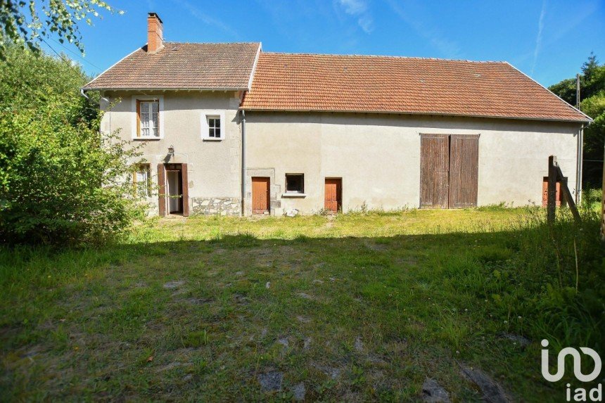 Maison 3 pièces de 73 m² à Saint-Sulpice-le-Guérétois (23000)
