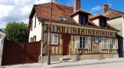 Maison 8 pièces de 161 m² à Brienne-le-Château (10500)