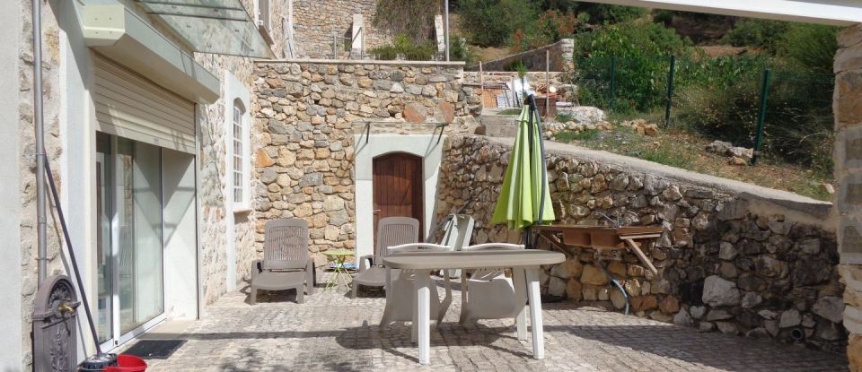 House 7 rooms of 204 m² in Le Tignet (06530)