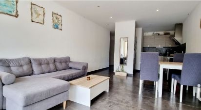Appartement 3 pièces de 67 m² à Fréjus (83600)