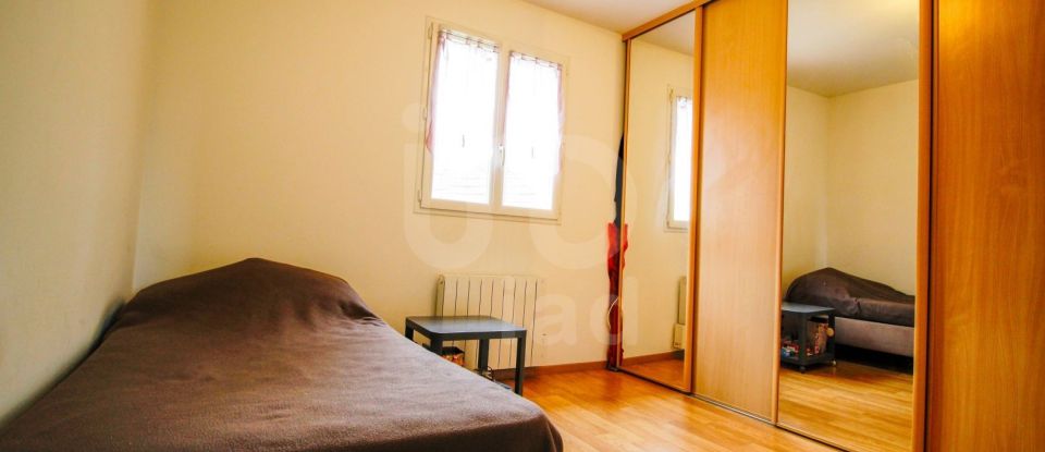 House 5 rooms of 112 m² in Saint-André-de-l'Eure (27220)