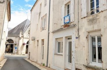 House 5 rooms of 125 m² in Montendre (17130)