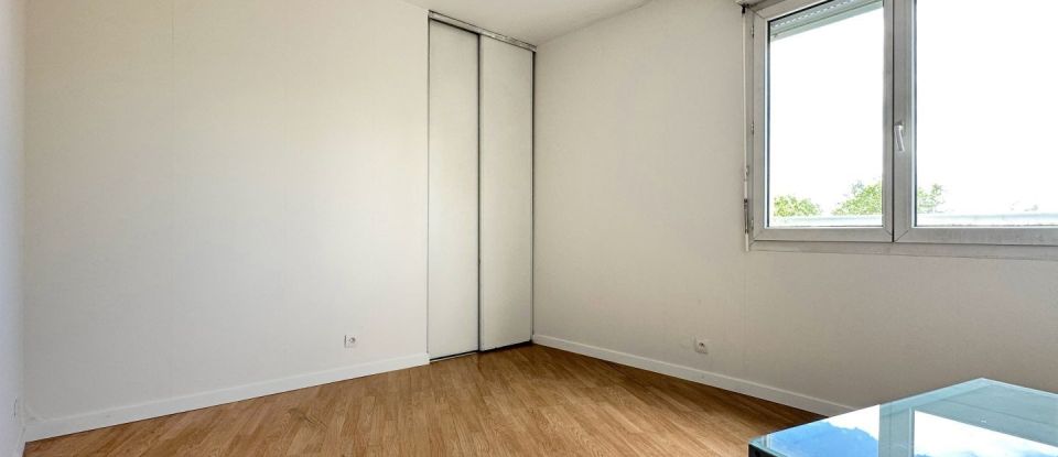Appartement 4 pièces de 78 m² à Aubervilliers (93300)