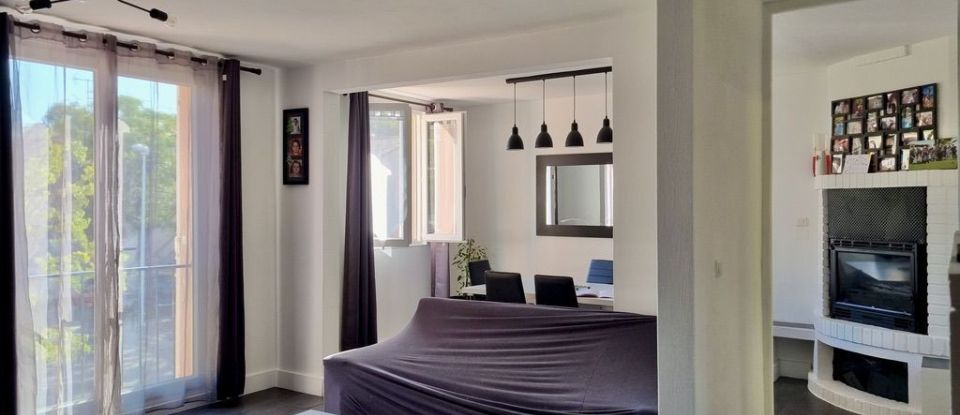 Apartment 3 rooms of 73 m² in Saint-Cyr-sur-Mer (83270)