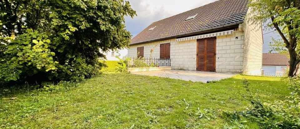 House 6 rooms of 123 m² in Bucy-le-Long (02880)