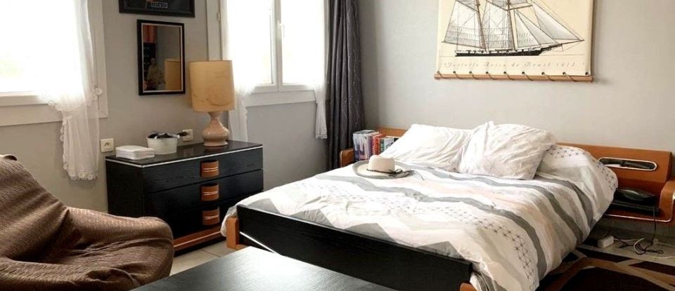Apartment 4 rooms of 83 m² in Quimper (29000)