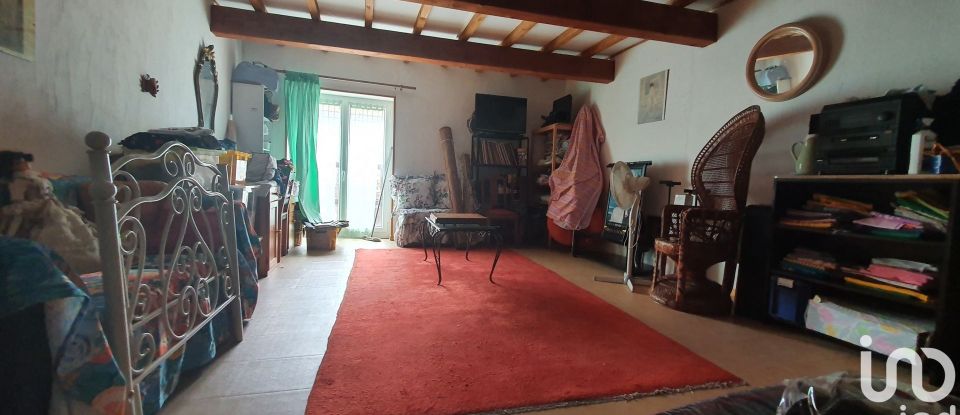 Barn conversion 3 rooms of 72 m² in Limousis (11600)
