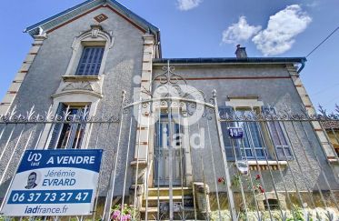 House 6 rooms of 103 m² in Chaumont (52000)