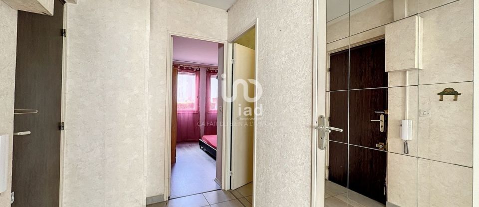 Apartment 2 rooms of 53 m² in Reims (51100)