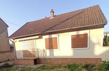 House 3 rooms of 82 m² in Moulins (03000)