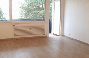 Apartment 3 rooms of 65 m² in Nîmes (30000)