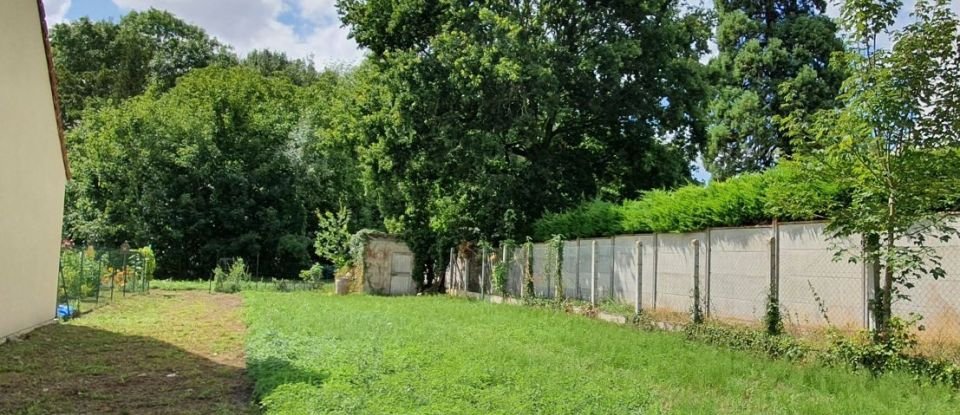 Land of 745 m² in Moreuil (80110)