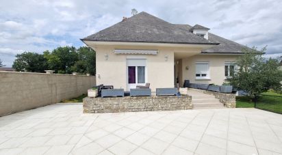 House 9 rooms of 200 m² in MALESHERBES (45330)