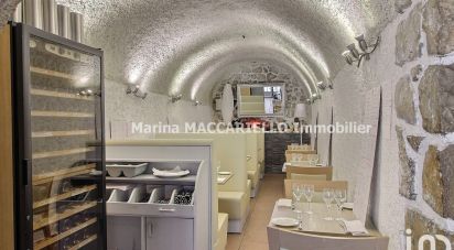 Restaurant of 156 m² in Gréoux-les-Bains (04800)