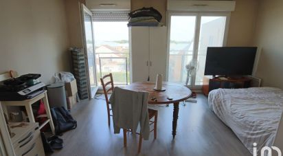 Apartment 1 room of 25 m² in Ézanville (95460)
