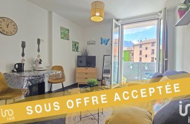 Appartement 1 pièce de 19 m² à Grenoble (38000)