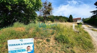 Land of 1,653 m² in Boult (70190)