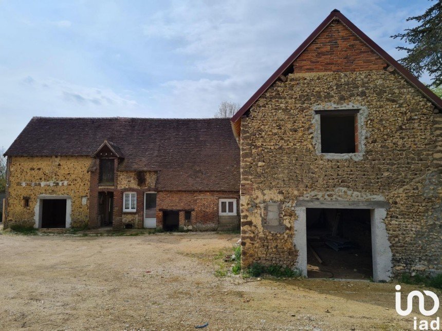 Maison 4 pièces de 108 m² à Montigny-le-Chartif (28120)