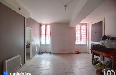 Appartement 2 pièces de 42 m² à Laroche-Saint-Cydroine (89400)
