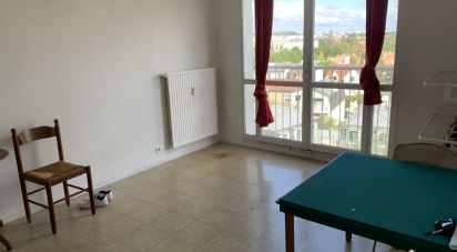 Appartement 2 pièces de 43 m² à Thiais (94320)