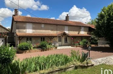 Maison traditionnelle 4 pièces de 75 m² à Sammarçolles (86200)