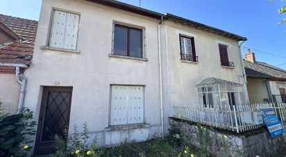 House 6 rooms of 119 m² in Luzy (58170)