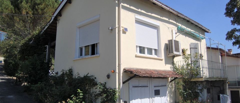 Maison 6 pièces de 190 m² à Millau (12100)