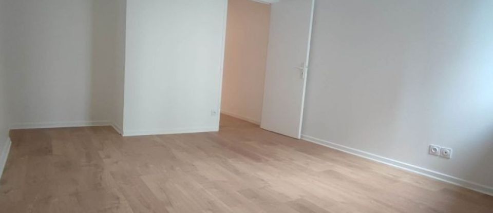 Appartement 2 pièces de 57 m² à Châtenay-Malabry (92290)
