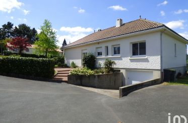 House 6 rooms of 133 m² in Sèvremoine (49230)