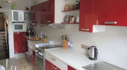 House 5 rooms of 142 m² in Saumur (49400)