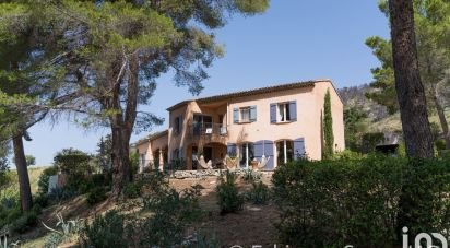 House 9 rooms of 297 m² in Carpentras (84200)