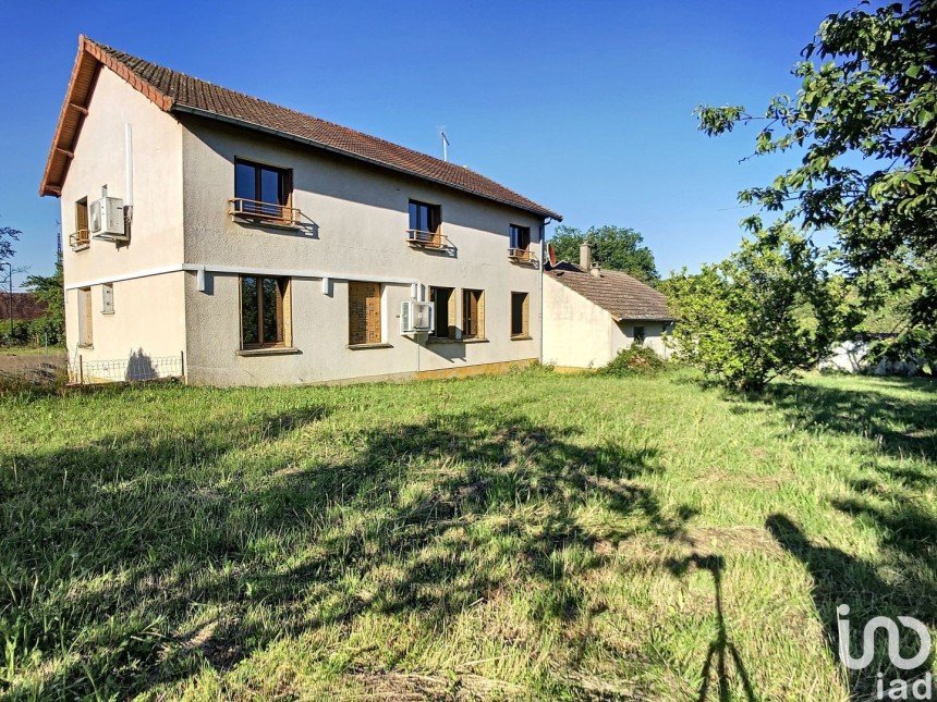 Maison 9 pièces de 180 m² à Pontigny (89230)