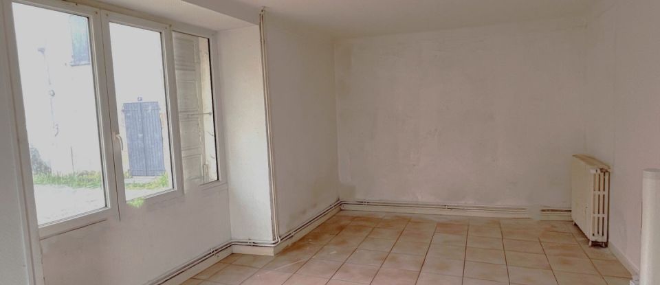 House 4 rooms of 90 m² in Moncoutant (79320)