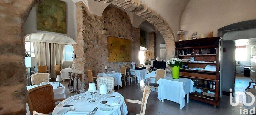 Restaurant of 120 m² in Vence (06140)