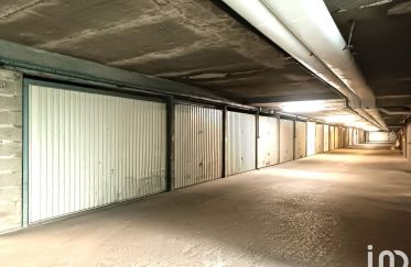 Parking/garage/box de 12 m² à Pantin (93500)