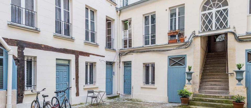 Appartement 4 pièces de 115 m² à Paris (75010)