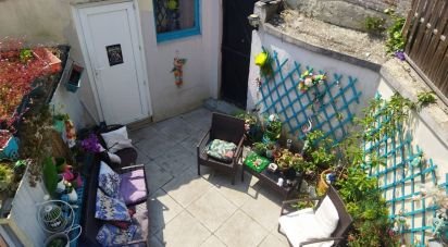 House 4 rooms of 71 m² in Massy (91300)