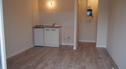 Apartment 1 room of 19 m² in Cormontreuil (51350)