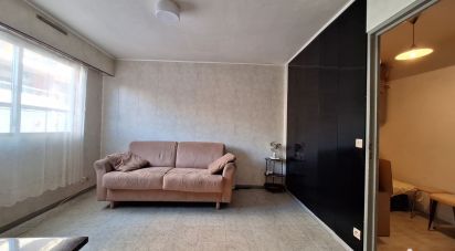 Apartment 1 room of 28 m² in Vallauris (06220)
