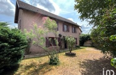 House 5 rooms of 114 m² in Jouy-aux-Arches (57130)