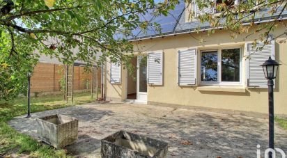 House 5 rooms of 110 m² in Écouflant (49000)