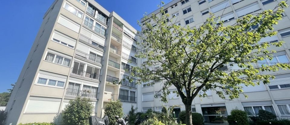 Appartement 4 pièces de 87 m² à Clichy-sous-Bois (93390)