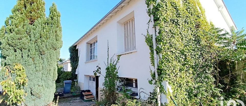 Maison 5 pièces de 101 m² à Villedieu-sur-Indre (36320)