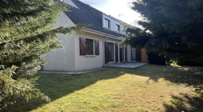 Maison traditionnelle 6 pièces de 112 m² à Presles-en-Brie (77220)