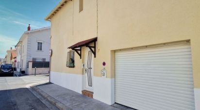 House 5 rooms of 118 m² in Perpignan (66000)