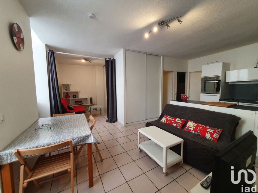 Apartment 2 rooms of 43 m² in Cauterets (65110)